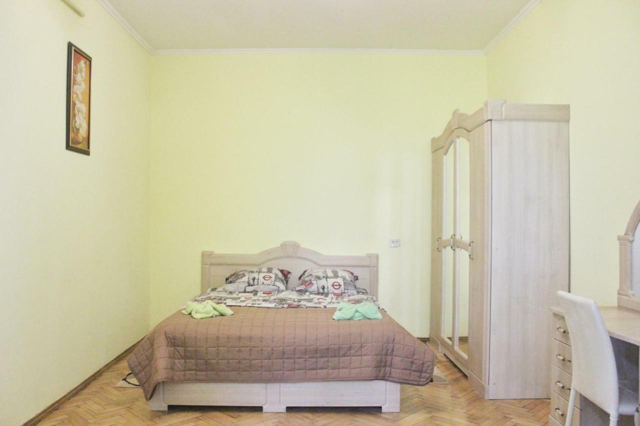 Квартира По Вул.Огієнка 13/5 Lviv Eksteriør bilde